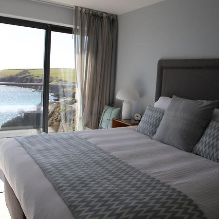 Pebble House Bed and Breakfast Mevagissey Exteriör bild
